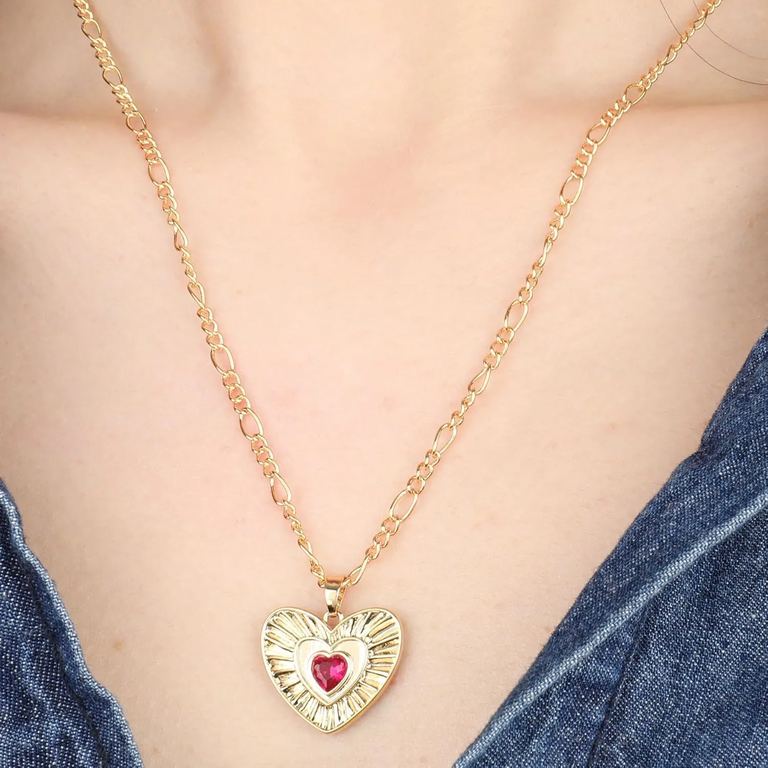 14K Gold Heart Necklaces for Women, Heart Love Necklace Dainty Gold Neclaces,Cute Dainty Heart Statement Necklace Mother's Day Wedding Anniversary Valentine's Day Jewelry Gifts for Her