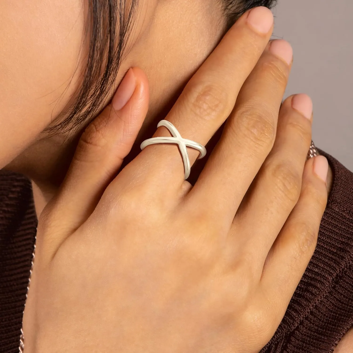 14K Gold or Platinum Plated Criss-Cross Ring for Women | Size 5 to 9