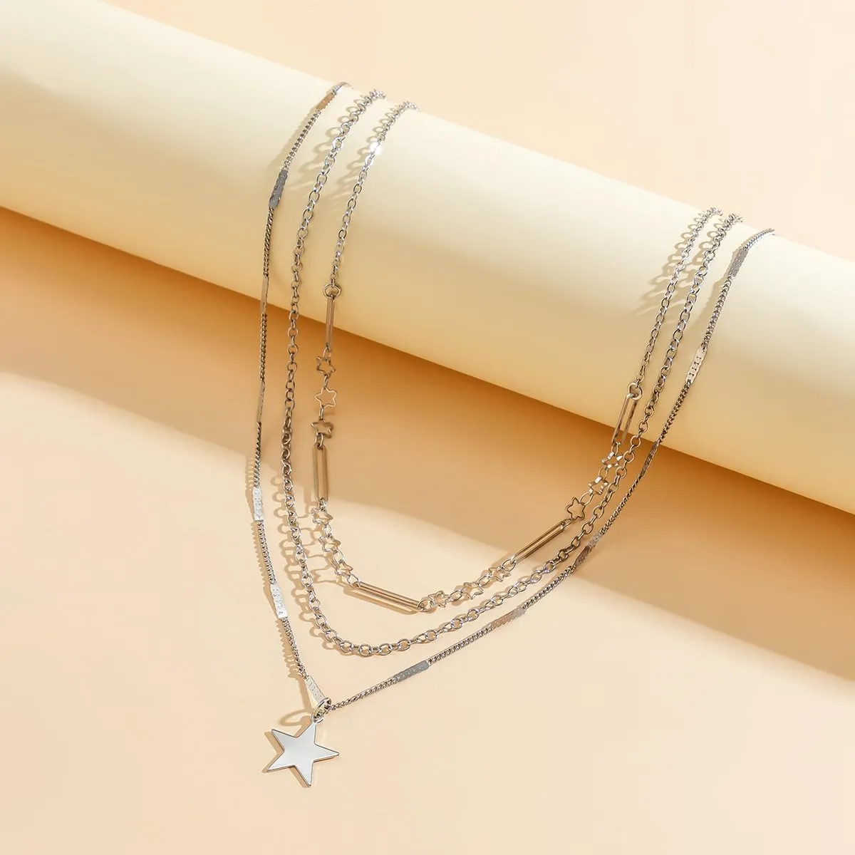 2 Pieces Silver Star Necklace Y2K Jewelry Set Grunge Necklace Kawaii Cute Necklaces Aesthetic Vintage Emo Jewelry