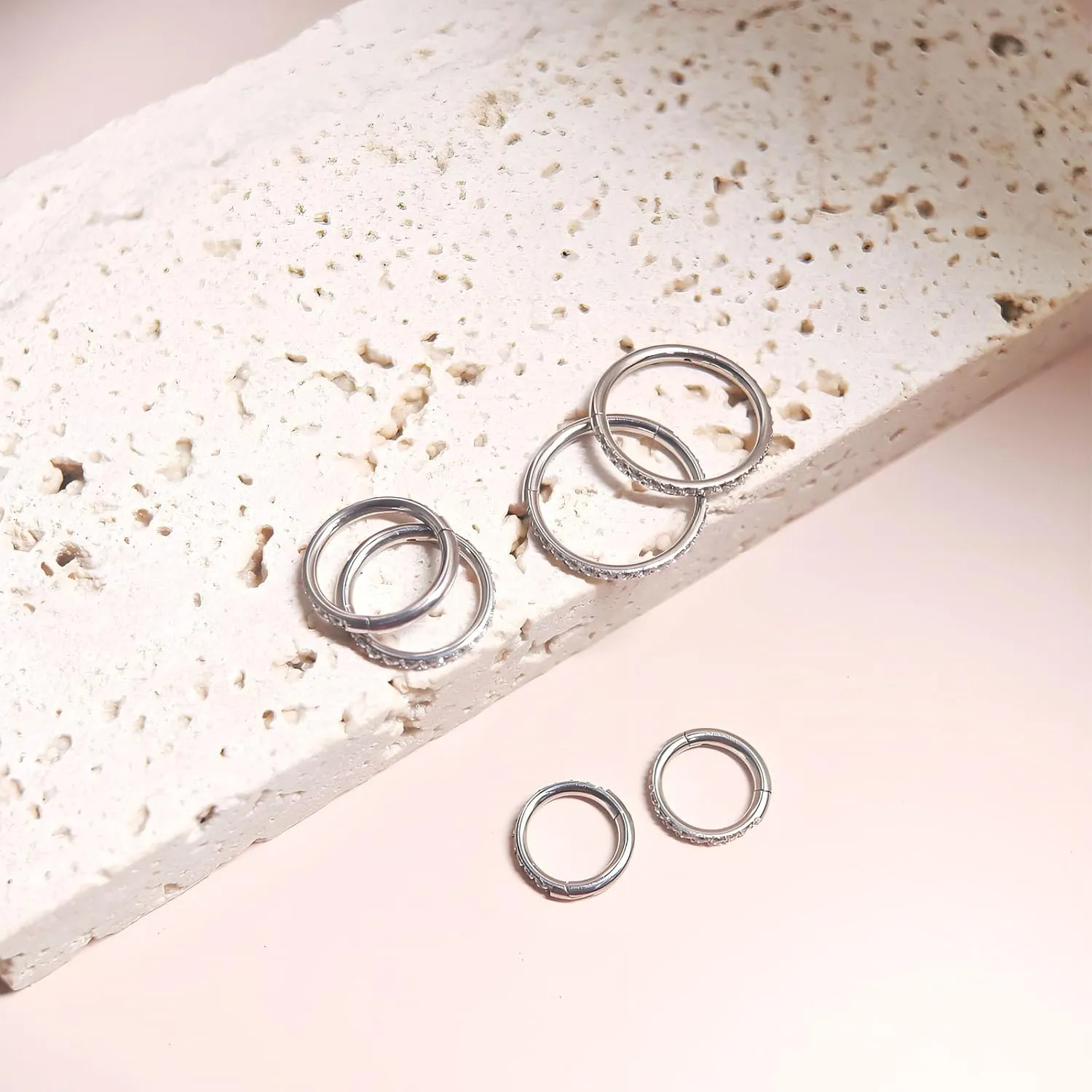 20G 18G 16G Nose Rings Hoops Surgical Steel CZ Hinged Segment Rings Septum Nose Hoops Conch Helix Tragus Cartilage Snug Daith Rook Lobe Piercing Jewelry 6mm 8mm 10mm