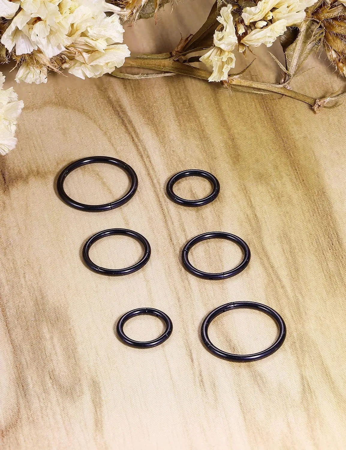 3 Pairs 18G 16G 14G Nose Rings Hoops 316l Surgical Steel Septum Jewelry Hinged Segment Clicker Ring Lip Ring Cartilage Tragus Rook Earrings Hoop 6mm 8mm 10mm 12mm Silver Black for Women Men