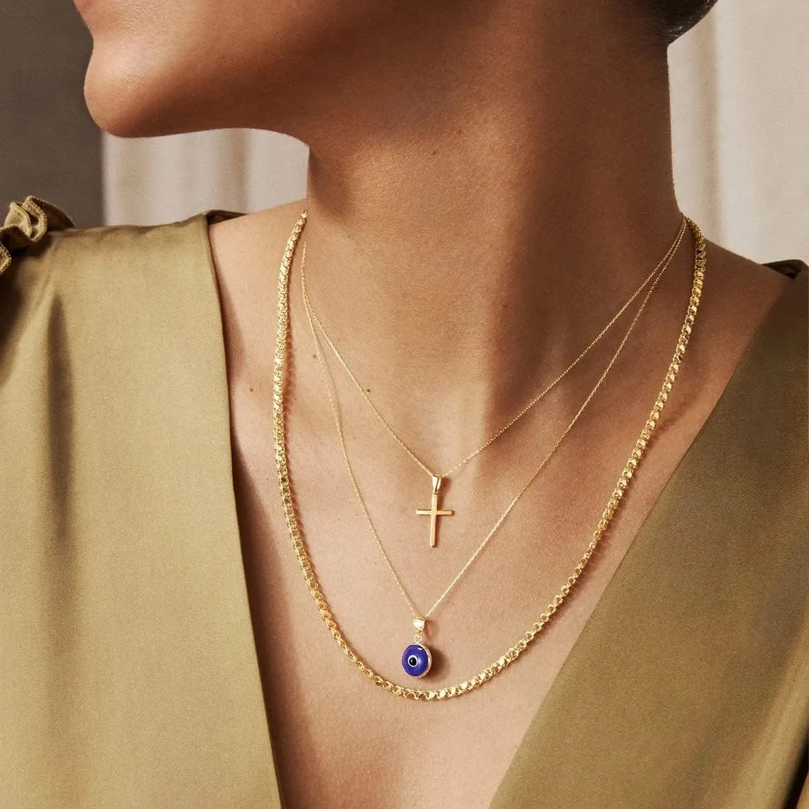 ASCOMY Cross Necklace for Women 14K Gold & Silver Plated Cross Pendant Necklace Trendy Cross Pendant Chain Necklace Minimalist Daily Decoration Jewellery For Women Dainty Religious Gift