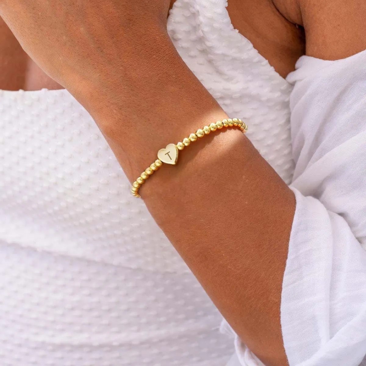 Beaded Bracelets for Women Dainty Heart Initial Bracelet Letter A-Z Charm Bracelet for Women Stretch Bead Ball Bracelet Trendy Jewelry Gifts
