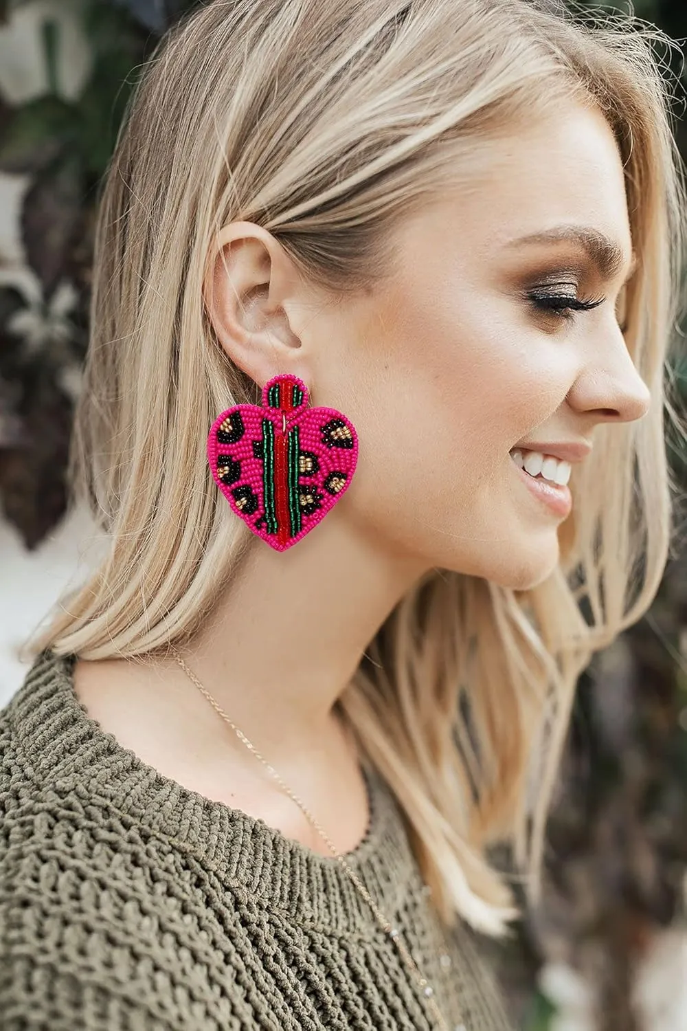 Beaded Dangle Earrings for Women Leopard Pattern Bead Heart Earrings Boho Statement Drop Earring Studs for Holiday Birthday Valentines Day Gifts