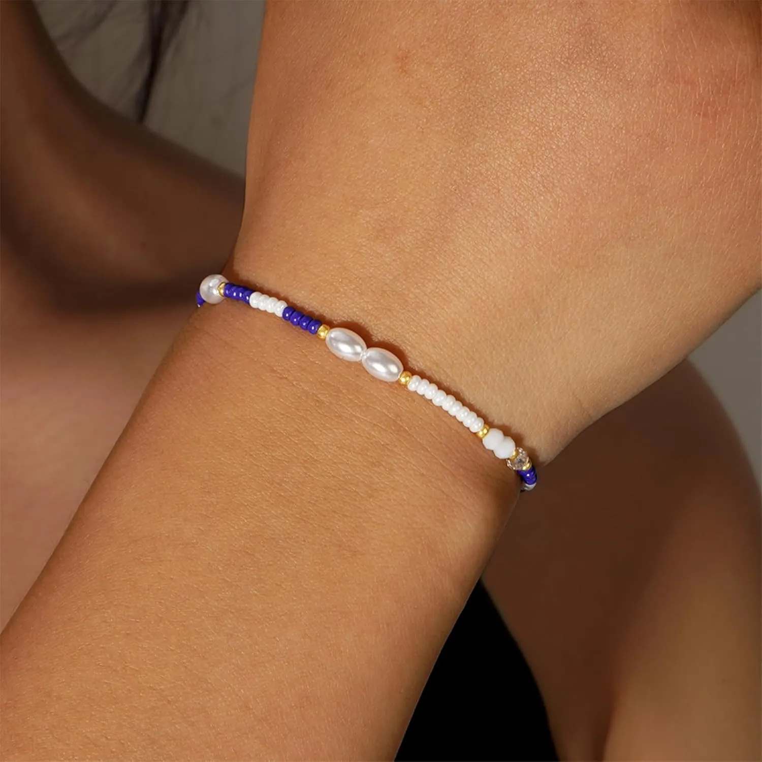 Boho Seed Beads Stack Bracelets for Women, Dainty Handmade Freshwater Pearl Gold Beaded Stretch Friendship Bracelets Prom Jewelry Gift.
