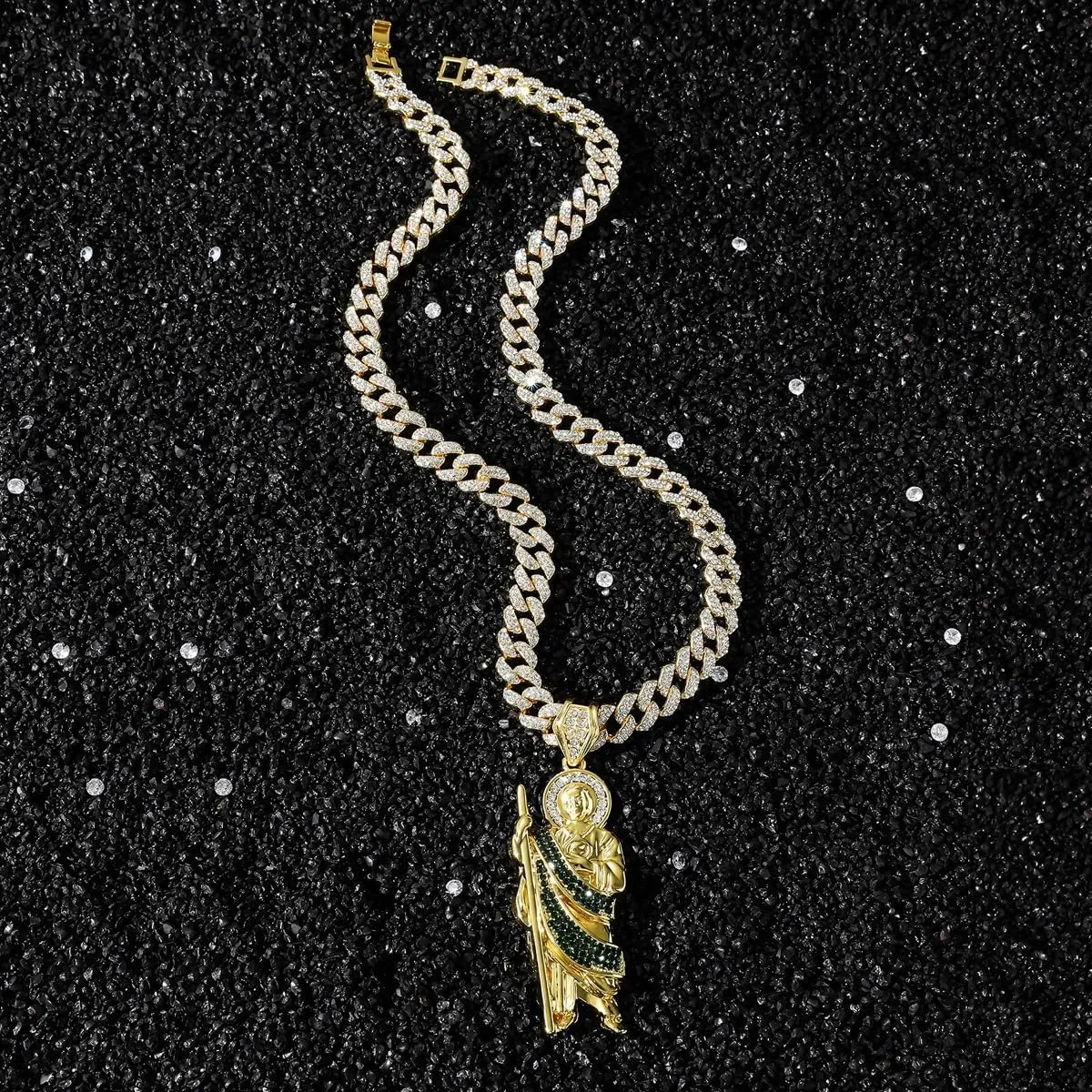 Carved Heart CZ Pendant Cuban Chain Link Choker Necklace for Men Women Fake Diamond Iced out Bling Hip-hop 90s Rapper Rocker Costume Party Jewelry