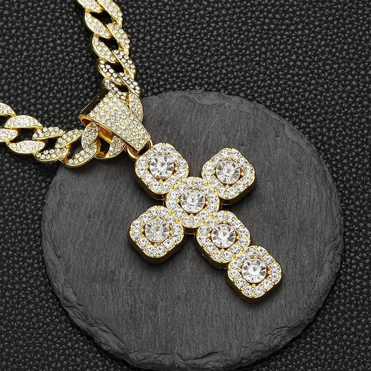 Carved Heart CZ Pendant Cuban Chain Link Choker Necklace for Men Women Fake Diamond Iced out Bling Hip-hop 90s Rapper Rocker Costume Party Jewelry