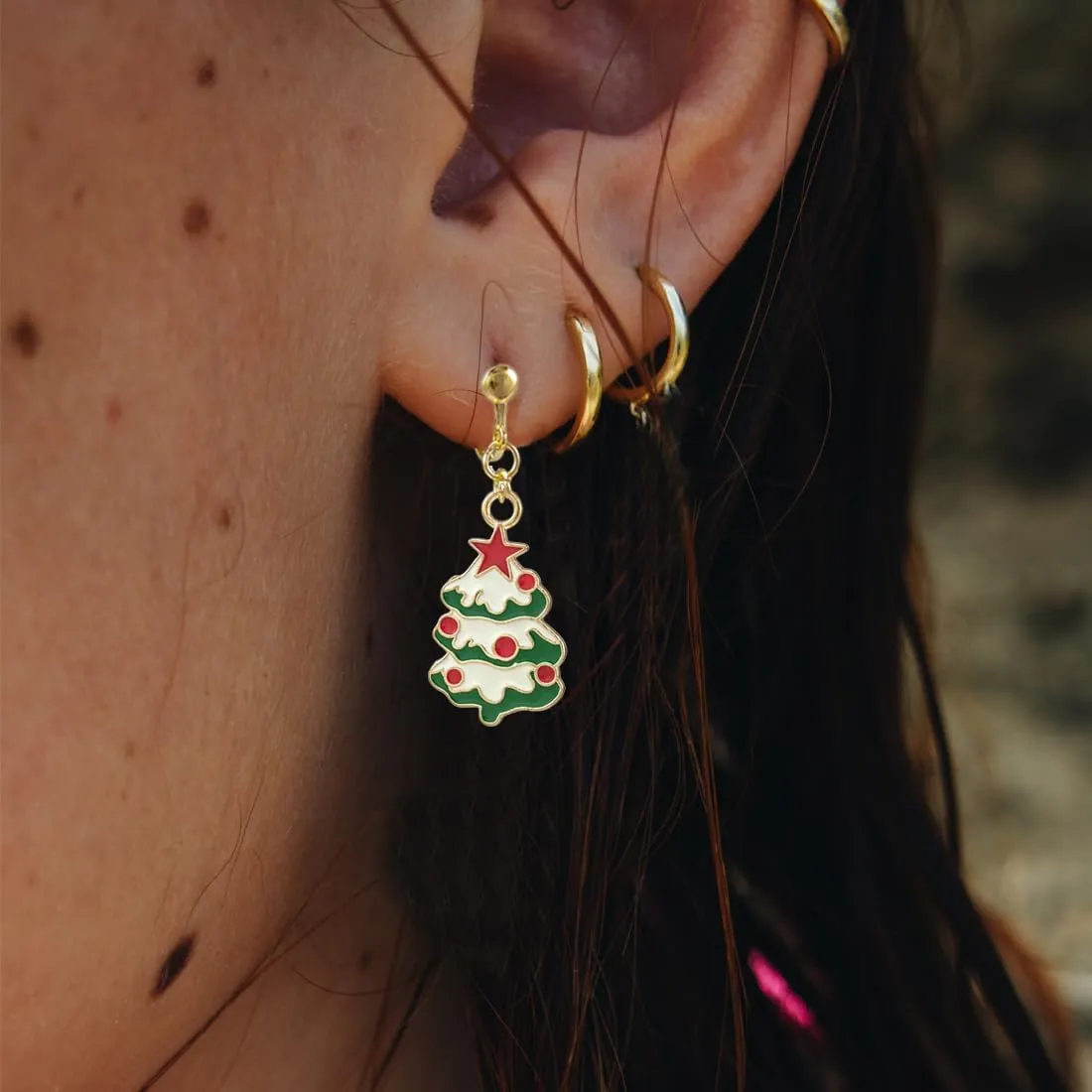 Clip On Christmas Earrings for Women Girls Cute Snowman Tree Stocking Vintage Dangle Drop Clip-on Winter Earrings Candy Deer Wreath Gift Non Piercing Xmas Earrings Jewelry Set for Kids