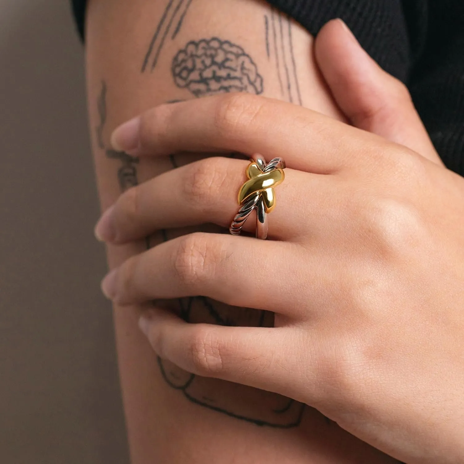 Gold and Silver Statement Rings for Women Wire Intertwined Design 18K Gold Plated Cocktail Rings Jewelry Gift