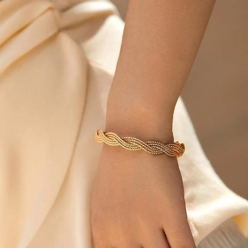 Gold Bangle Bracelets for Women, Adjustable Multi-Layered Cuff Bracelet, Vintage Design, 18K Gold-Plated Jewelry, Trendy Jewelry Gift for Her