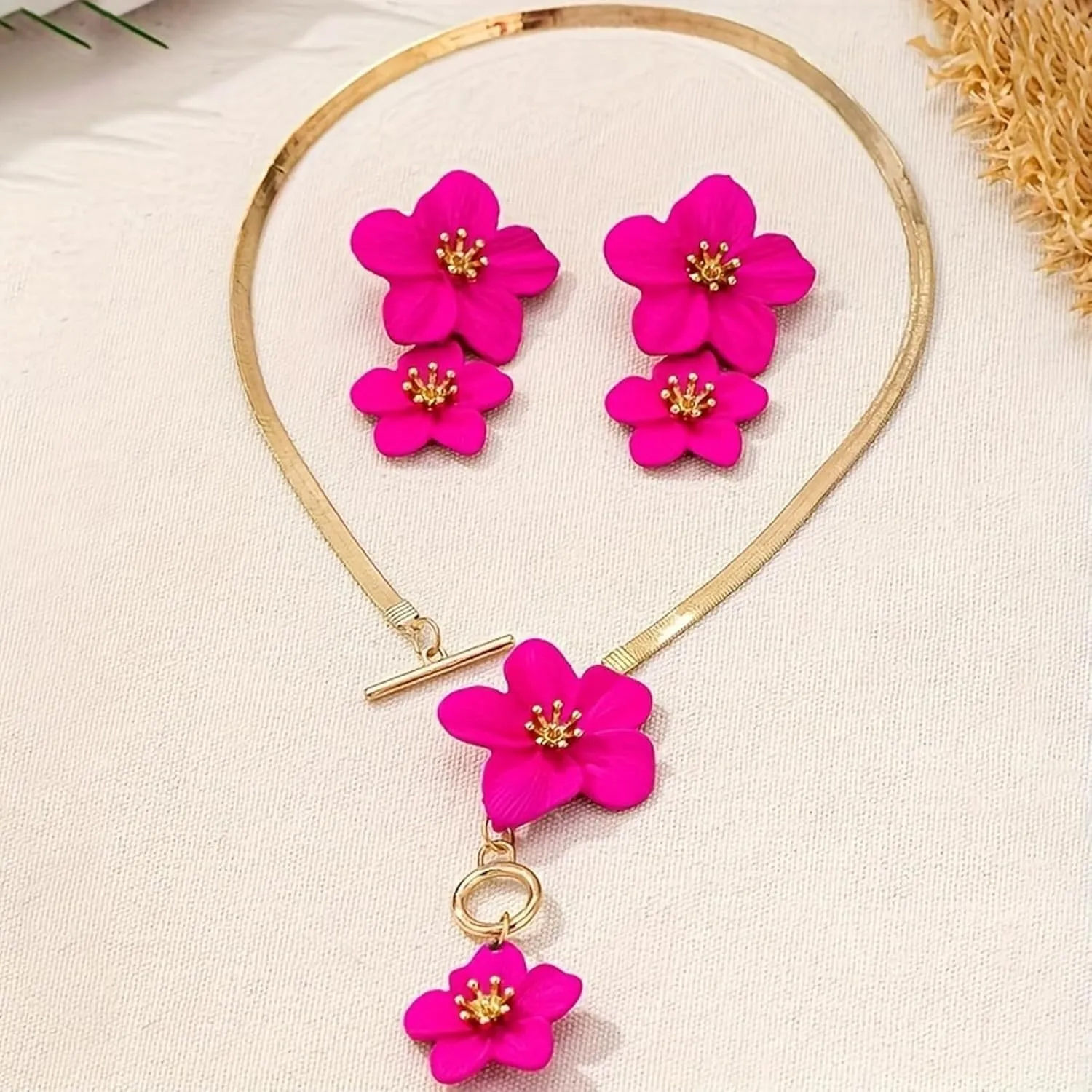 Gold Flower Earrings Necklace Set Flower Jewelry Big Foral Statement Earrings for Women Summer Charm Necklace Beach Vacation Essentials