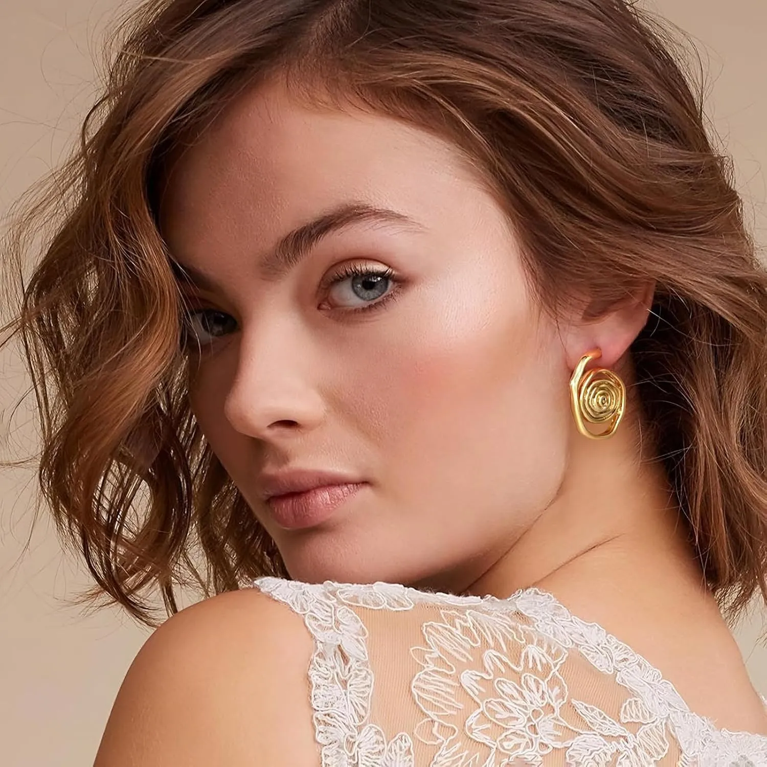 Gold Swirl Dangle Earrings Round Spiral Dangle Drop Earrings for Women Vintage Jewelry