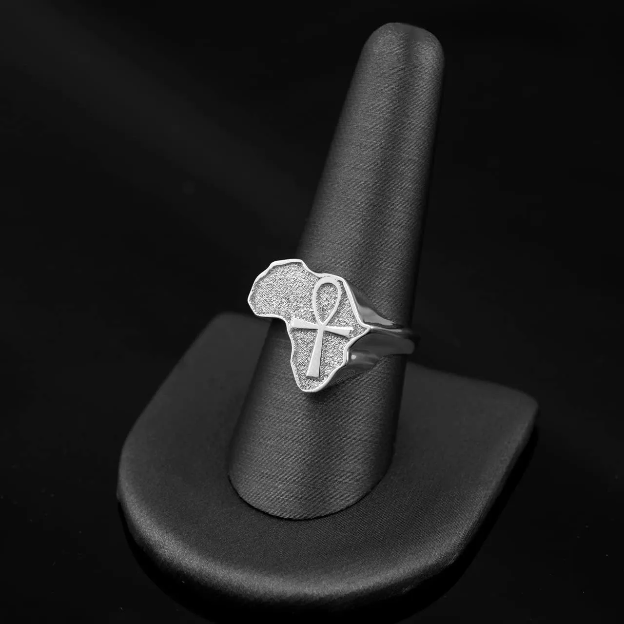 LA BLINGZ Sterling Silver Egyptian Ankh Africa Ring