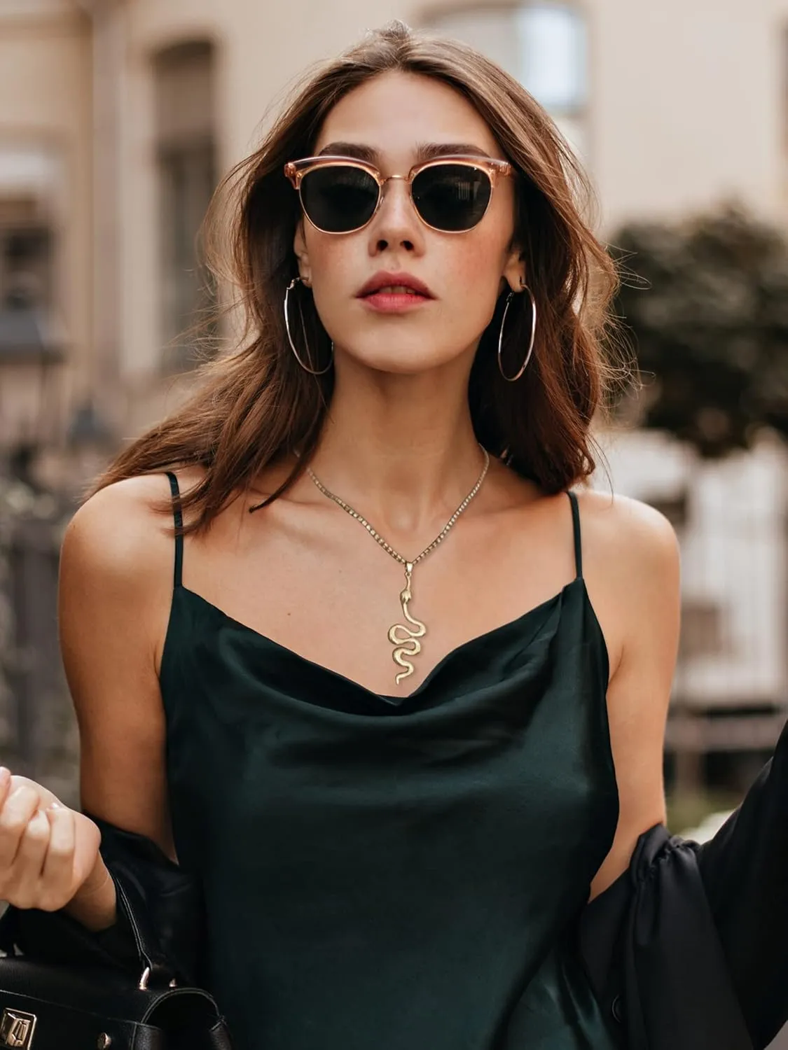 Long tiantian Snake Necklace for Women Chunky Gold Necklace Statement Snake Necklace Gothic Vintage Necklace Collarbone Necklace for Halloween Necklace