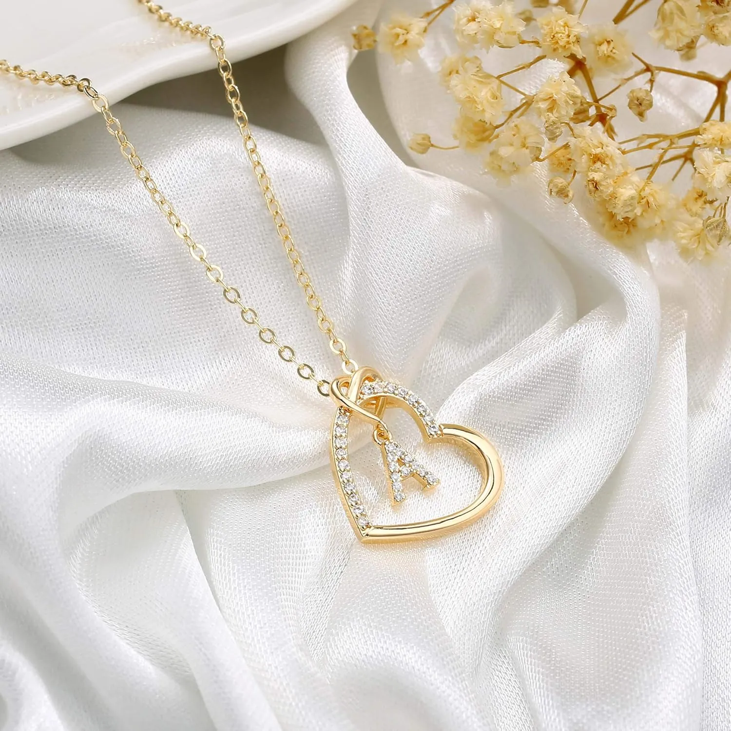 M MOOHAM Graduation Gifts - Heart Initial Necklaces for Girls Teen Women, 14K Gold Plated Cubic Zirconia Heart Pendant Necklace, Dainty Initial Heart Necklace Letter A to Z Jewelry for Women Girls