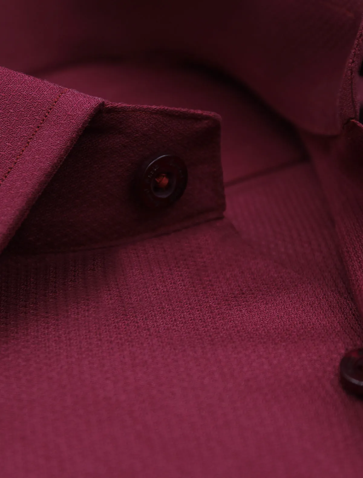 MAROON SELF TEXTURED BUSINESS WEAR SHIRT