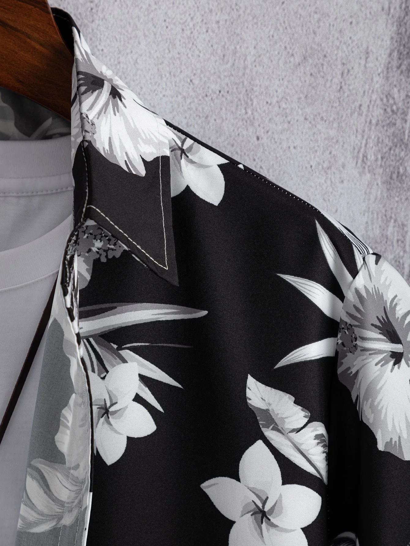 Men Fashion Digital Printed Shirts Are Simple And Fashionable