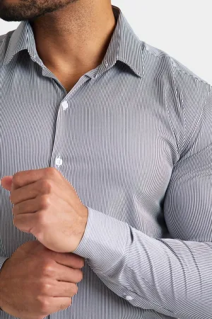 Performance Business Shirt in Navy Fine Stripe