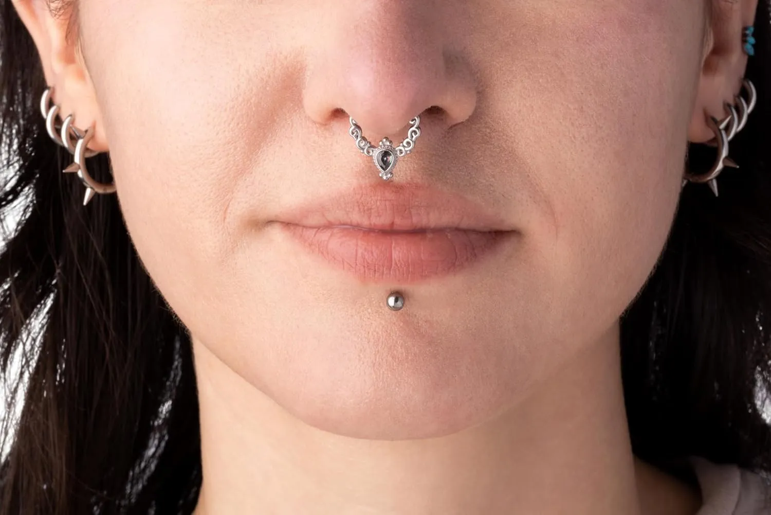 Pierced Owl 14-16GA 316L Stainless Steel Beaded Vitrail Medium Teardrop Hinged Segment Clicker Ring