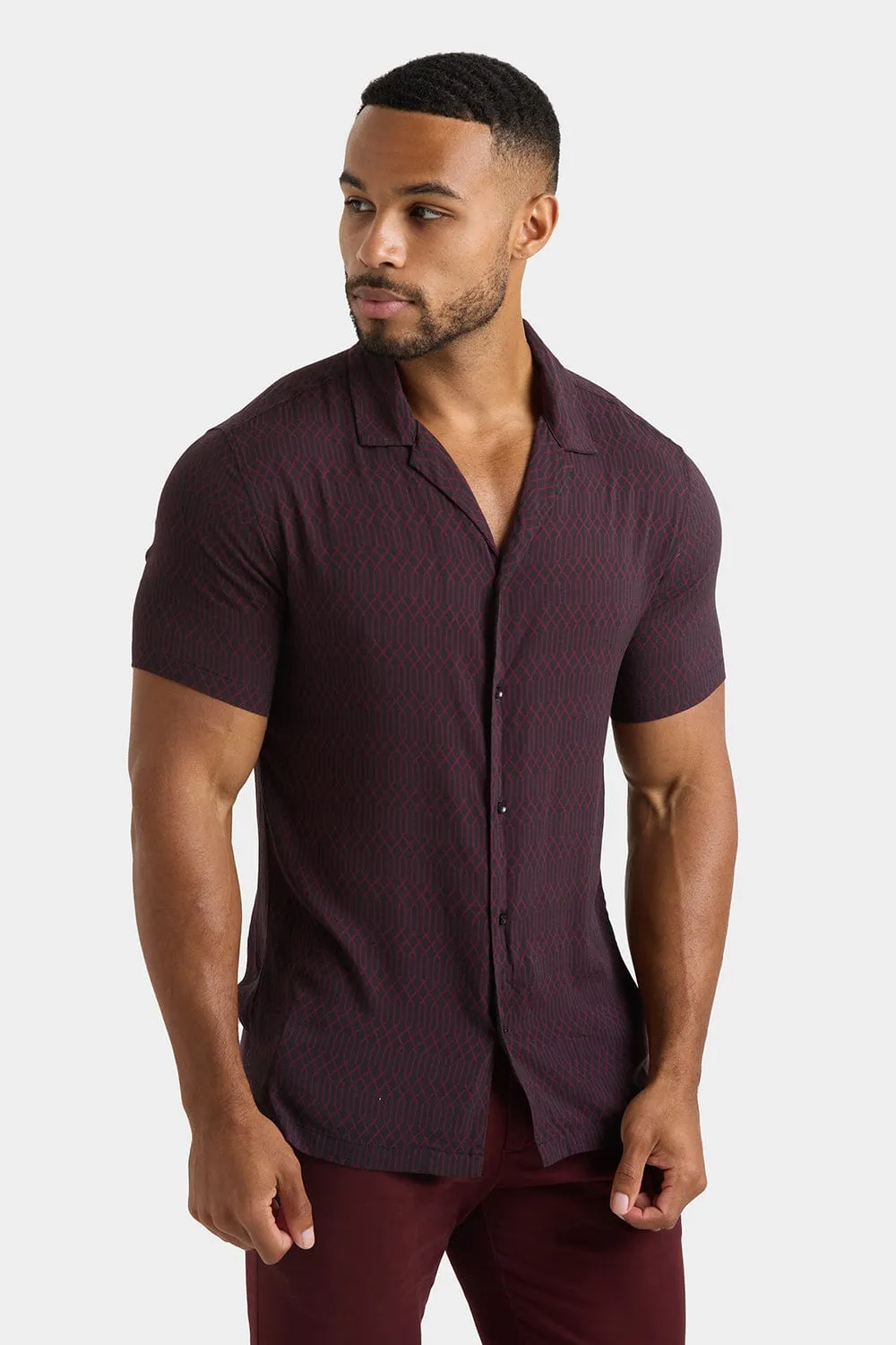 Printed Shirt in Black Retro