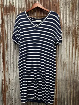Rolled tee dress with pockets
