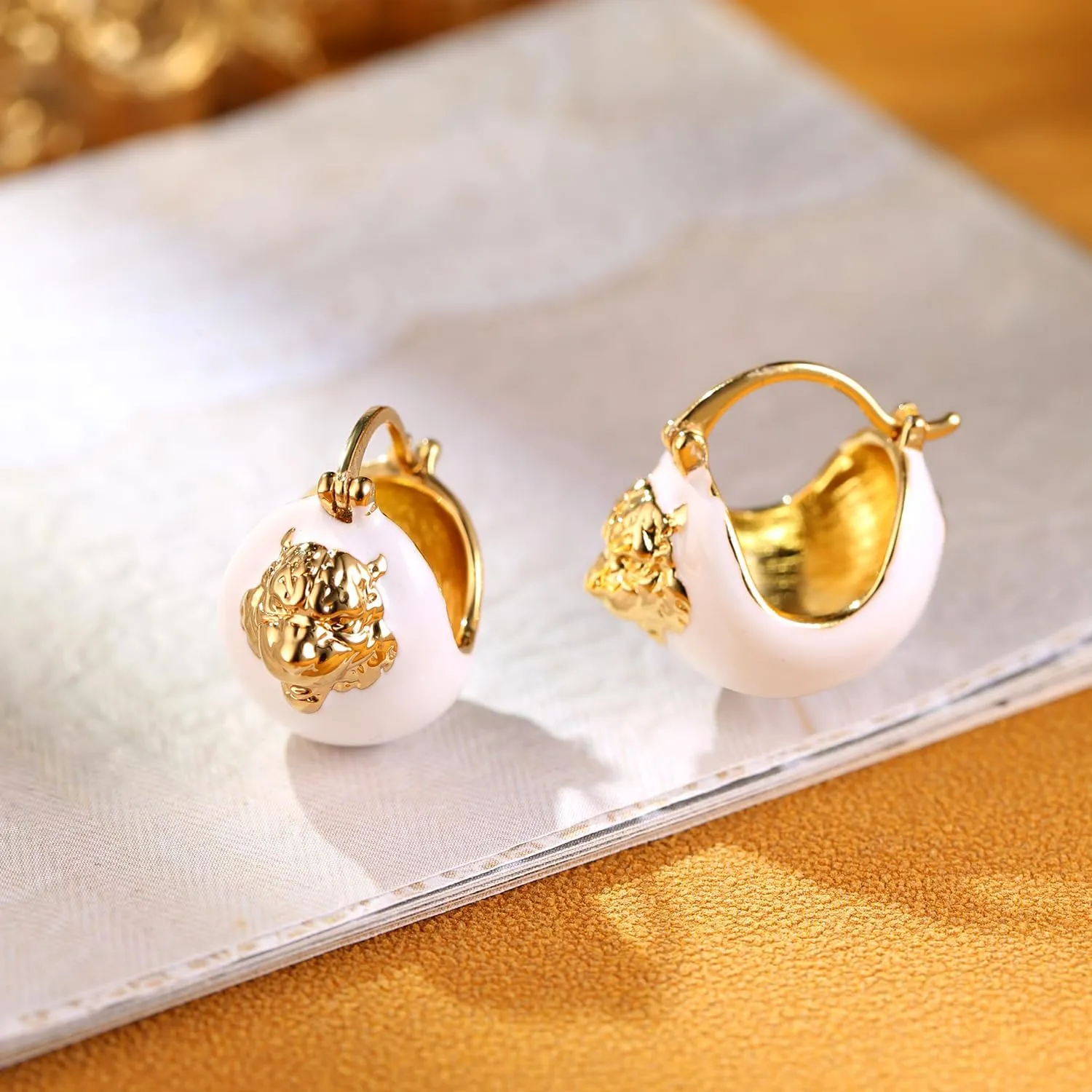 Small Tiger Chunky Earrings for Women Thick Mini Hoop Earrings Enamel Vintage Trendy Jewelry