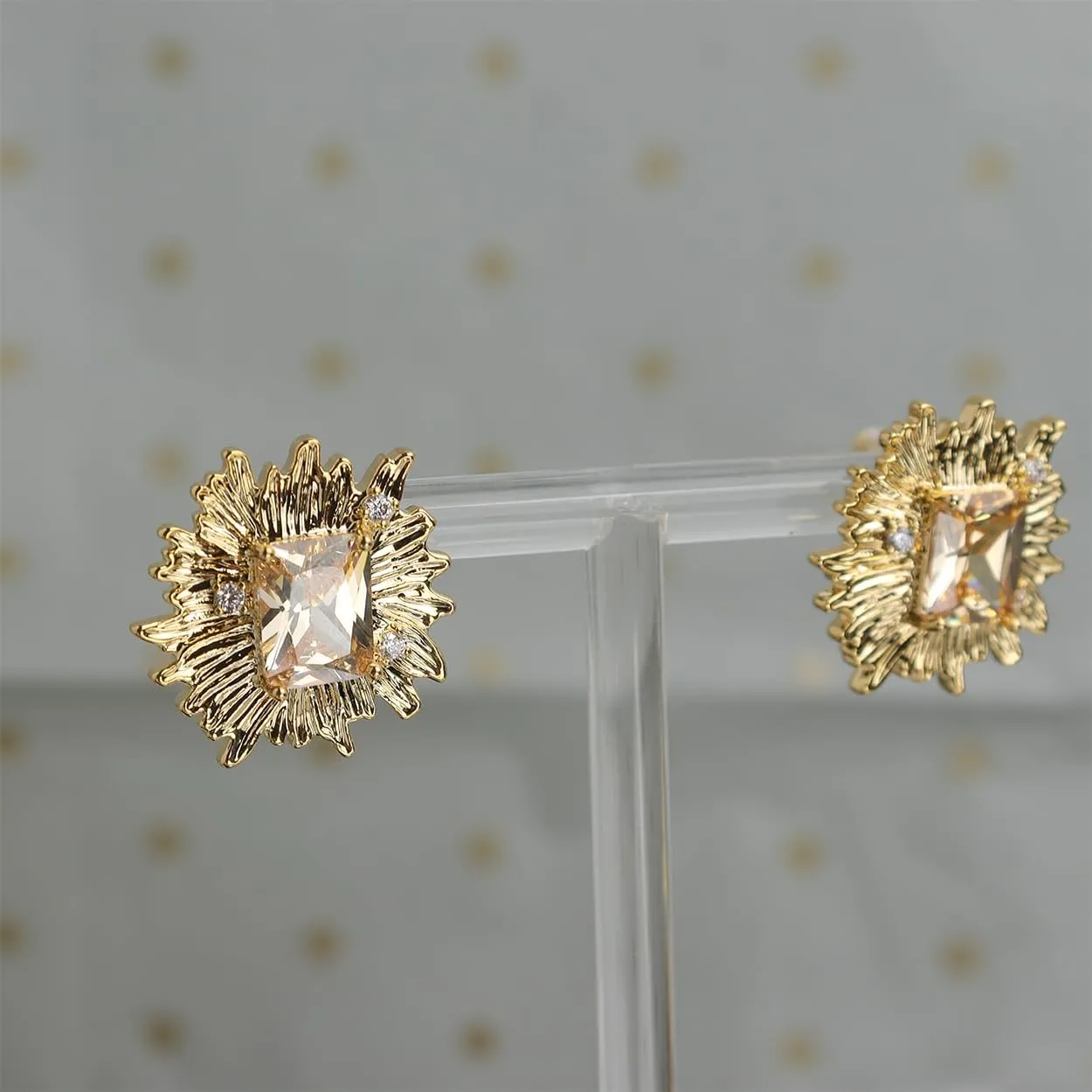 Sonateomber Large Gold Stud Earrings for Women, Statement Chunky Pearl Crystal Cubic Zirconia Wedding Bridal Prom Hypoallergenic Fashion Jewelry Gift
