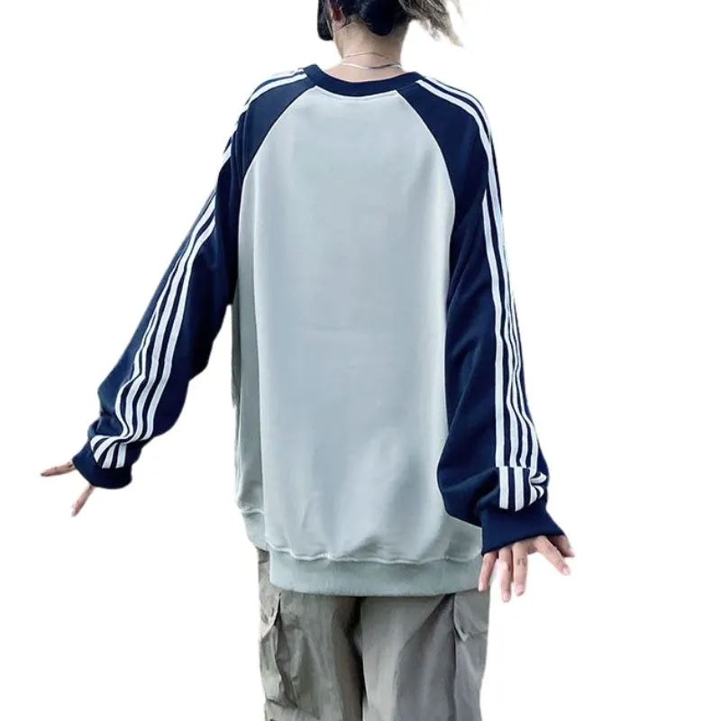 Streetstyle Trend Sweater