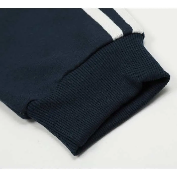 Streetstyle Trend Sweater