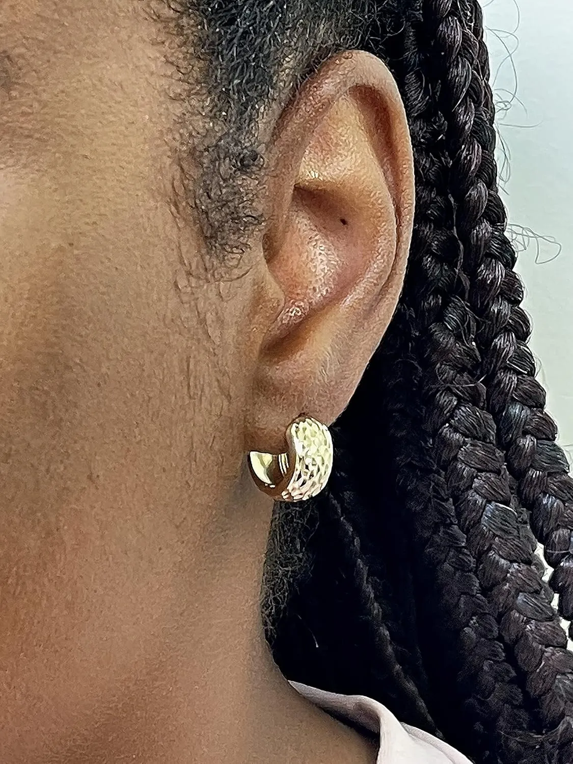 Thick 14K Gold Huggie Hinged Hoop Earrings .60 Inch (15mm) (8mm Wide)