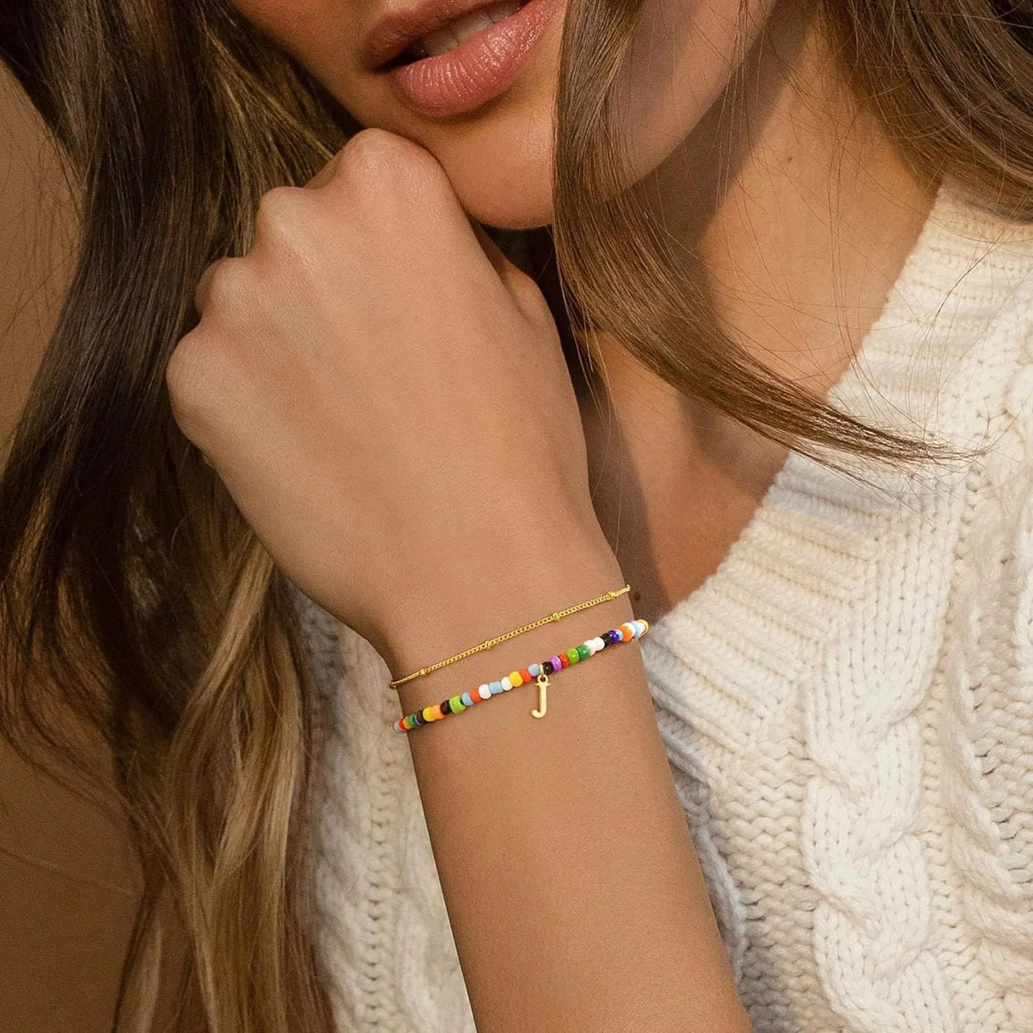 Turandoss Colorful Beaded Bracelets - Initial Bracelet for Women Girls, Dainty 18K Gold Plated Initial Bracelet Boho Beaded Bracelets for Women Teen Girl Gifts Birthday Gifts for Her