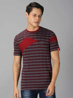 UrGear Striped Men Round Neck Maroon T-shirt