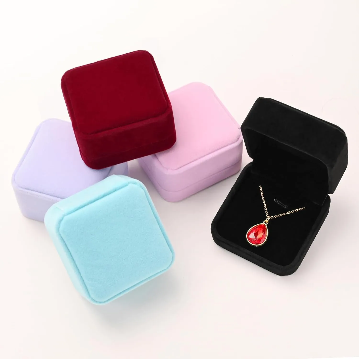 Velvet Necklace Pendant Gift Box Jewelry Box Jewelry Display 2.8 x 2.8 x 1.6 inches (Pink)