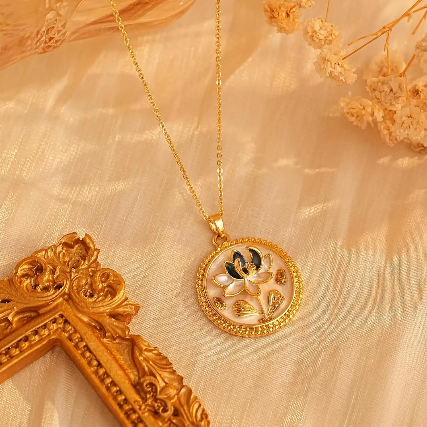 Vintage Necklace Monet Flower Green Oil Painting Style Pendant Necklaces for Women